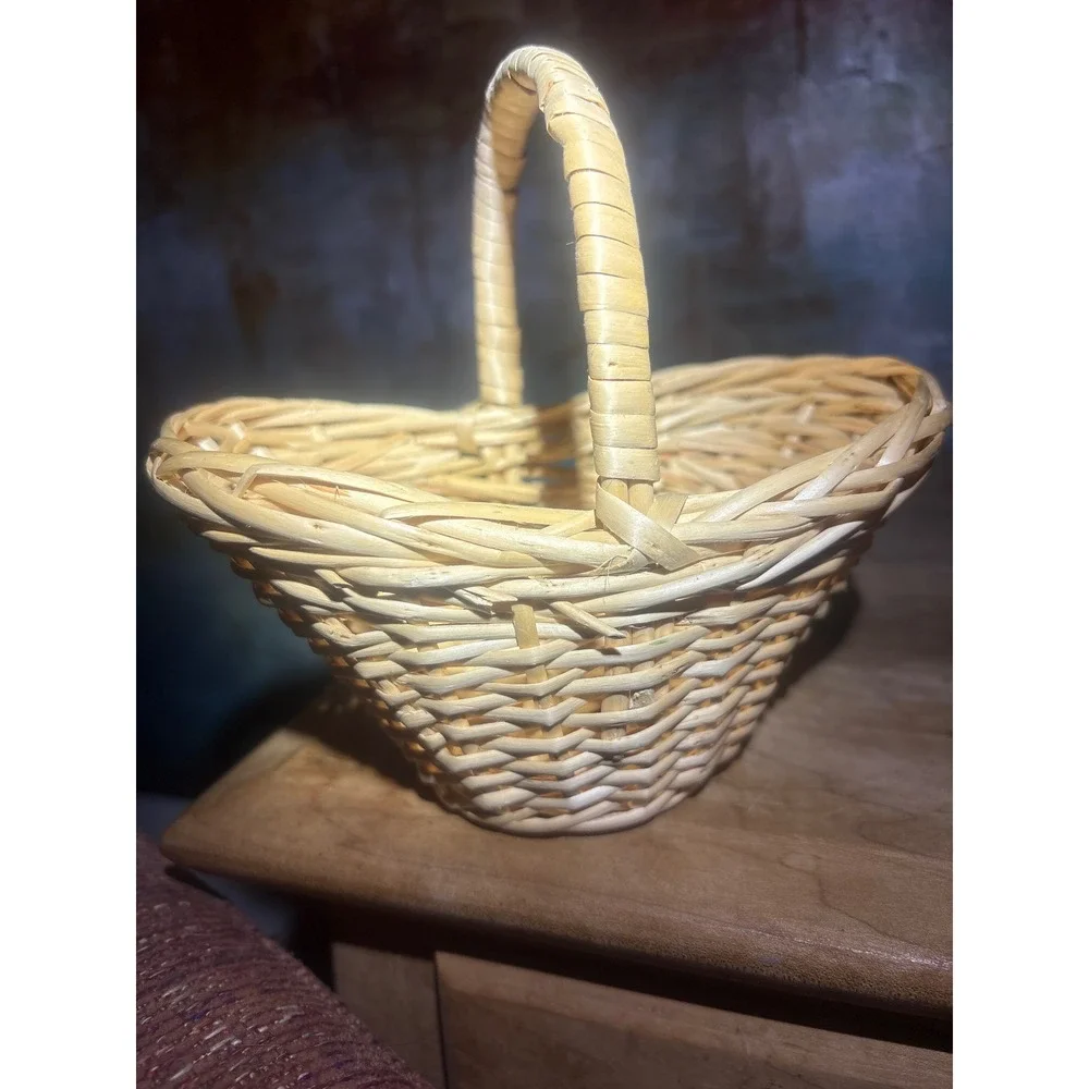 Natural Wicker Mini Woven Basket with Handle Rustic Farmhouse Decor 6.5in Width